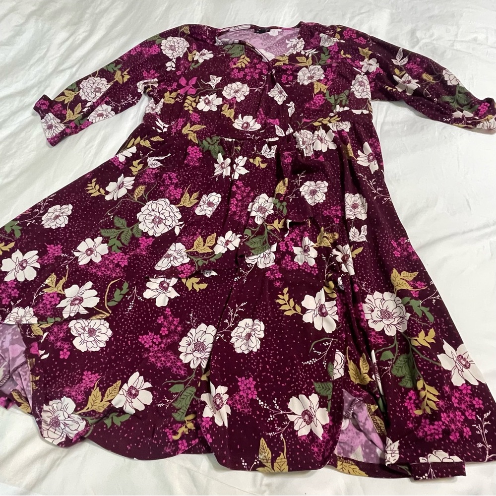 Torrid Torrid Purple Floral Faux-Wrap Dress Day - Picture 5 of 12